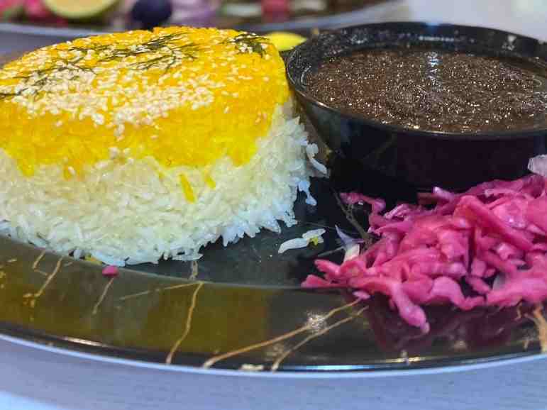 چلو خورشت فسنجون