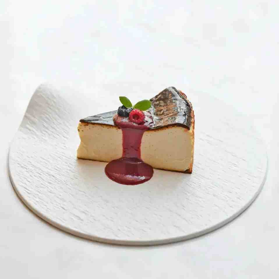 چیزکیک سن سباستین San Sebastian Cheesecake
