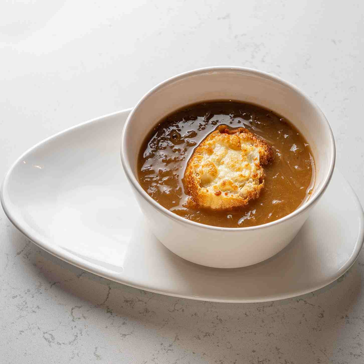 سوپ پیاز (onion soup)