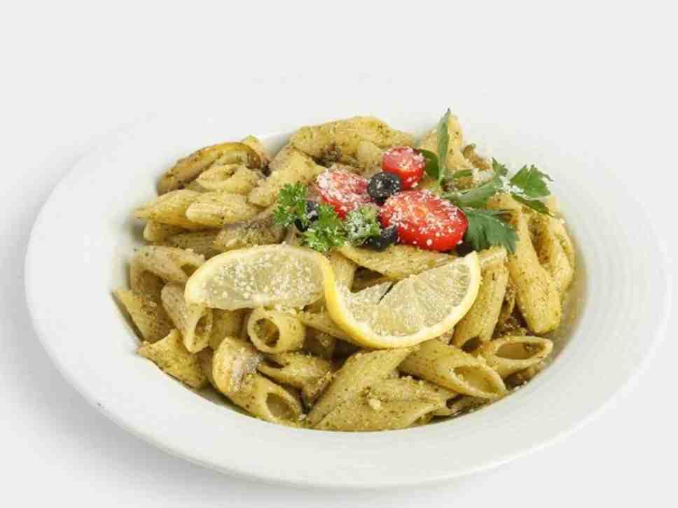 سبزیجات با سس پستو