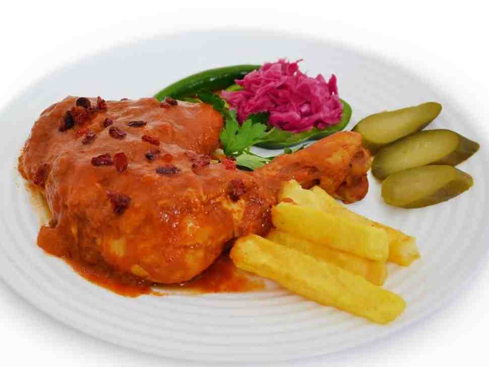 خوراک مرغ مربی