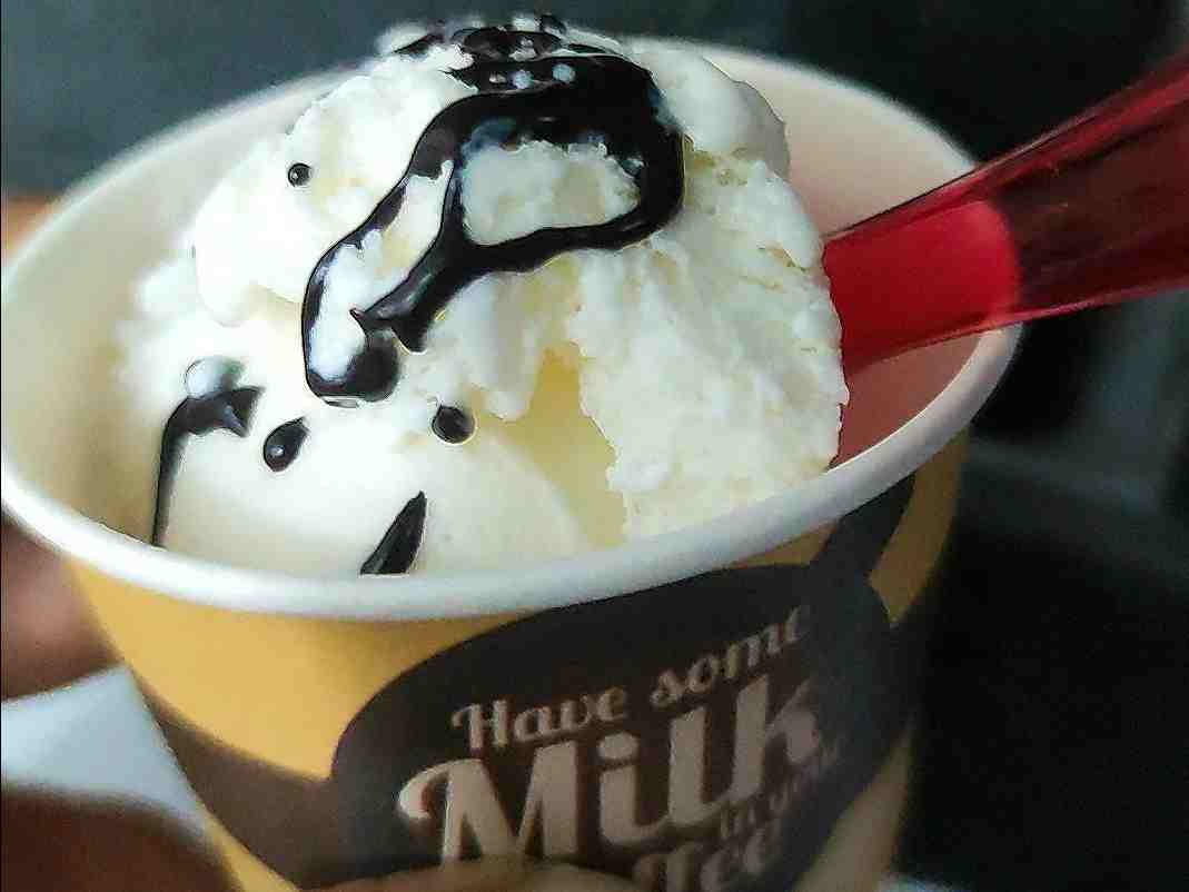 اسکوپ بستنی