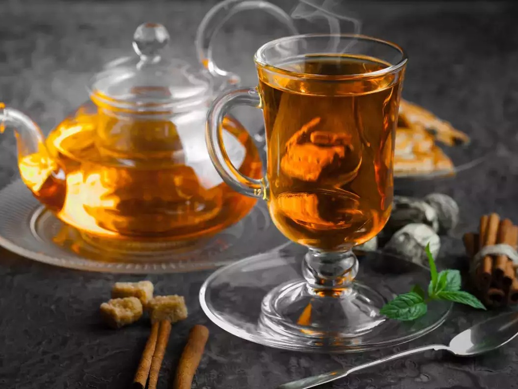 cinnamon herbal tea pot