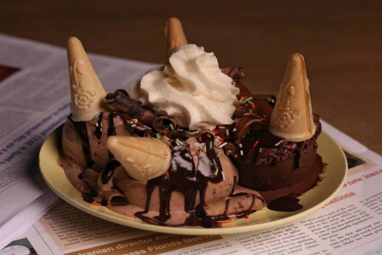 بستنی چاکلت مخصوص
