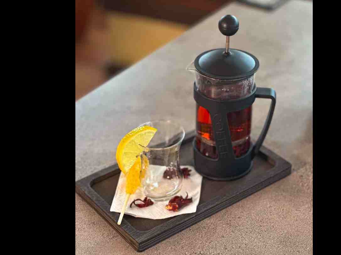 چای هل و دارچین