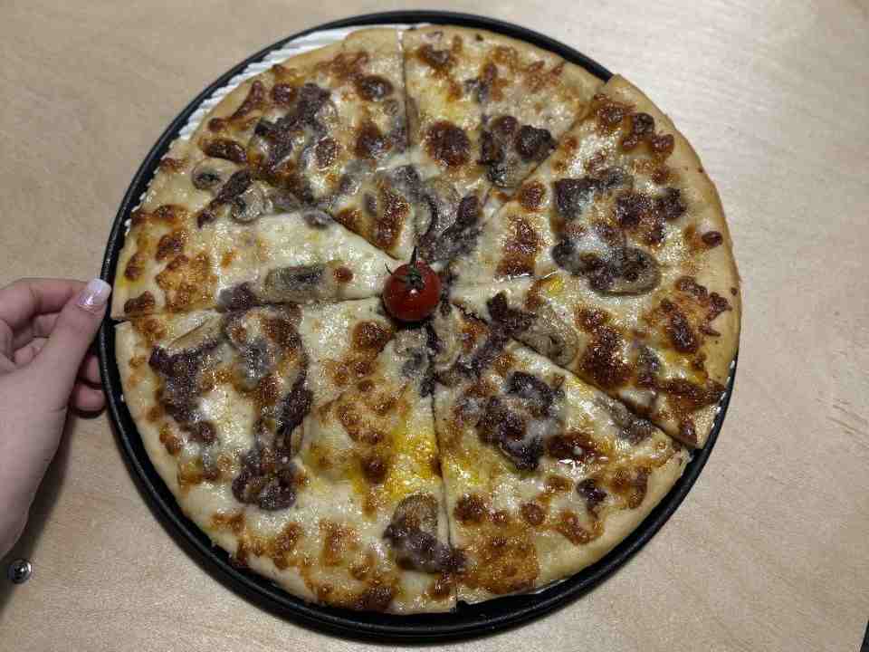 پیتزا سیر استیک