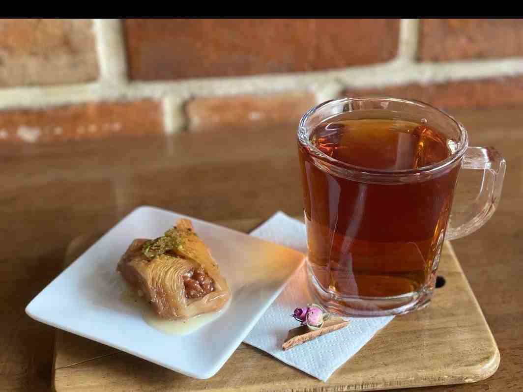 چای،باقلوا
