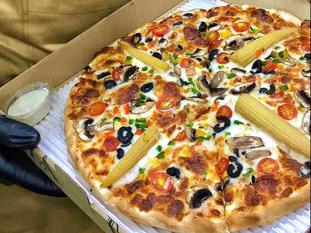 پیتزا سبزیجات (مارگاریتا)