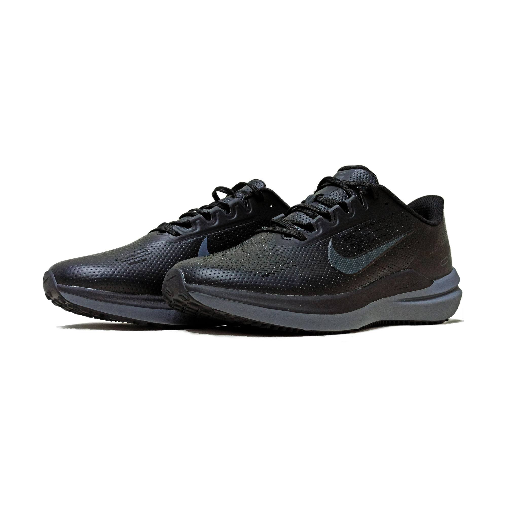 nike winflow 16